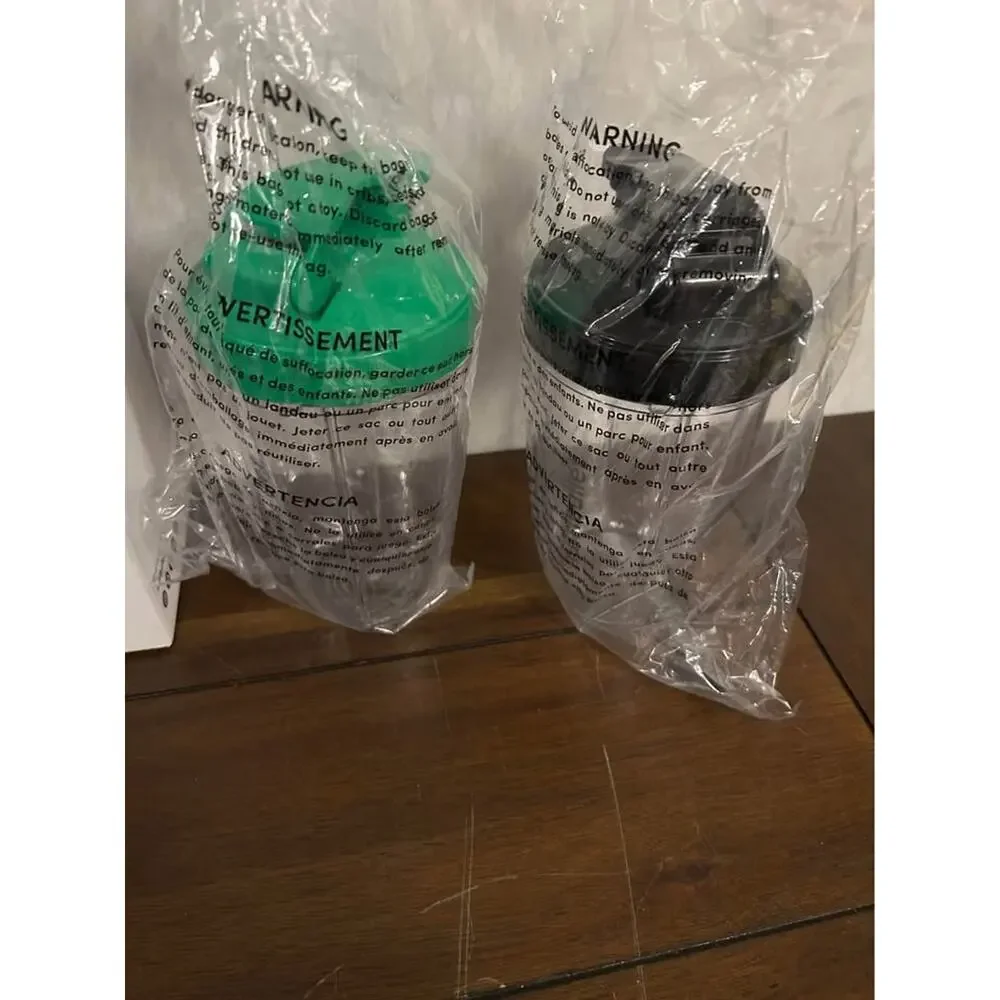 Nutribullet 24oz Cups with To-Go Lids